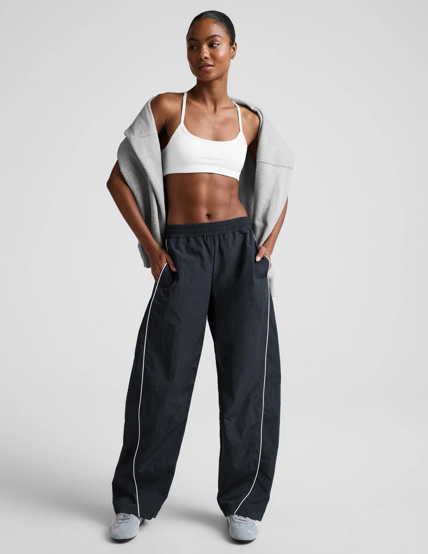 limitless mid rise barrel leg pant