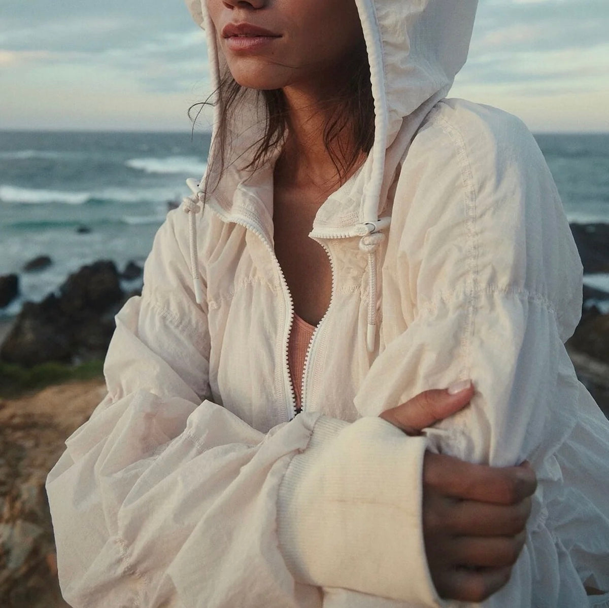 Light Packer Hike Pullover - Bleached Clay