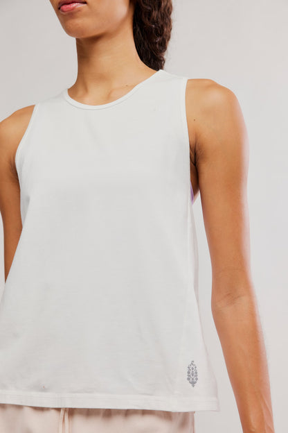 HOT SHOT TWIST TANK / WHITE