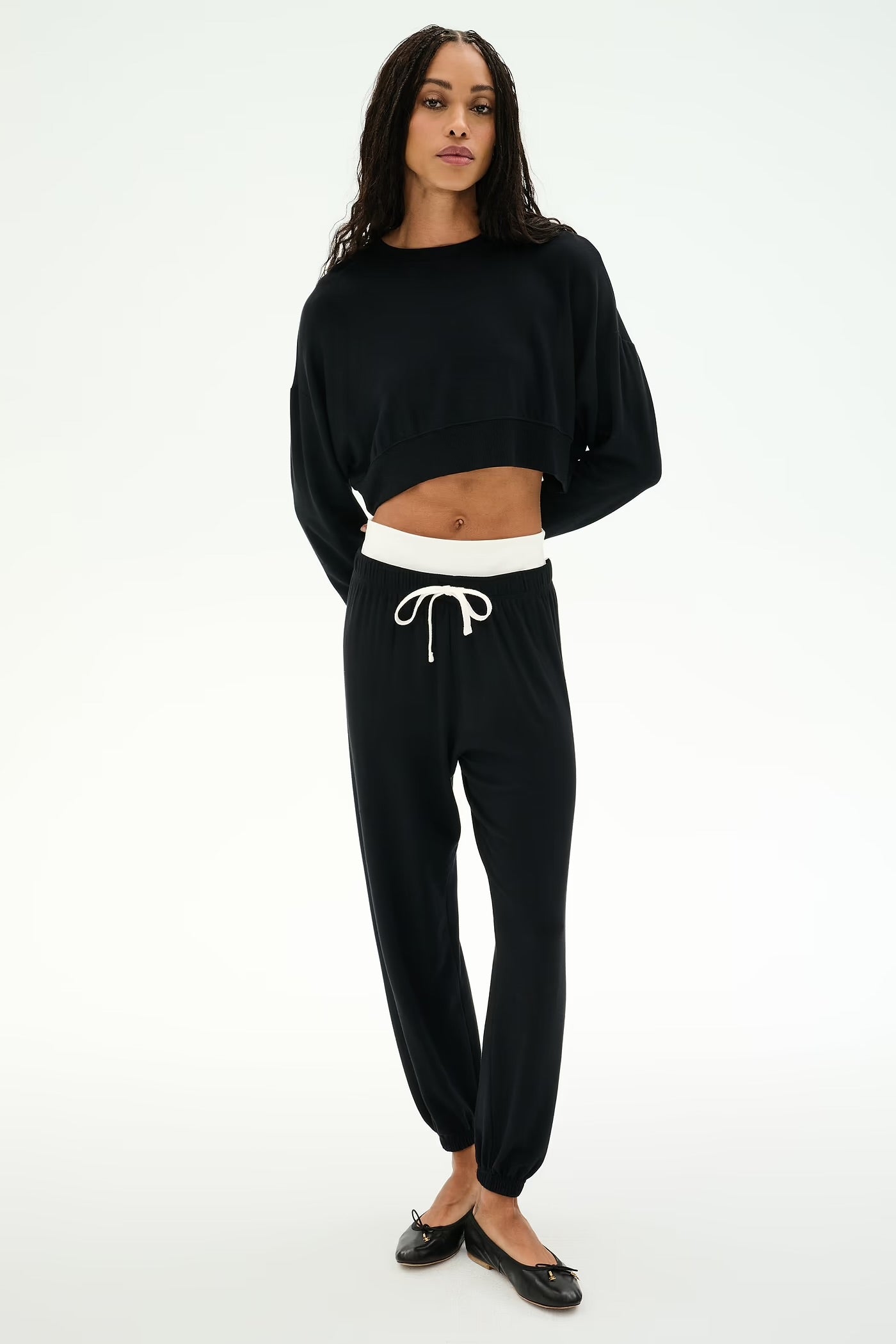 NOAH CROP SWEATSHIRT - BLACK