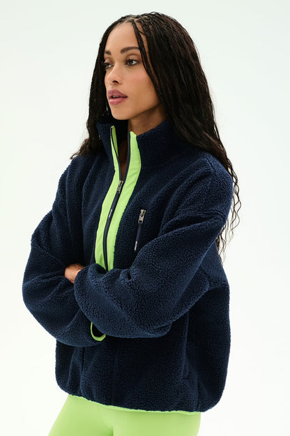 REESE SHERPA HALF ZIP PULLOVER
