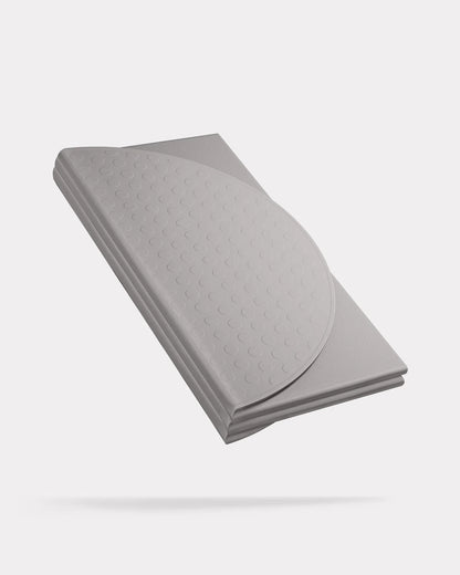 THE COMPACT MAT